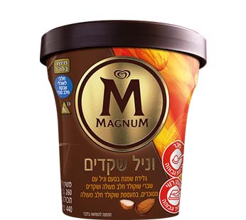 גלידה מגנום וניל ושקדים